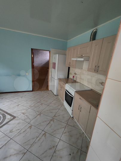 Комната 20 м² в 2-к., 1/2 эт.