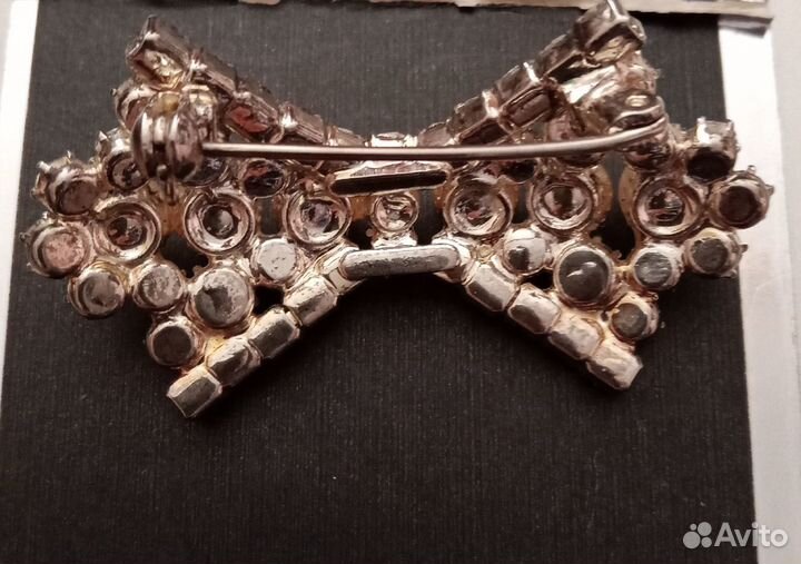 Брошь винтажная Чехия