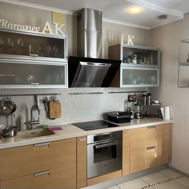 7-к. квартира, 175 м², 5/7 эт.