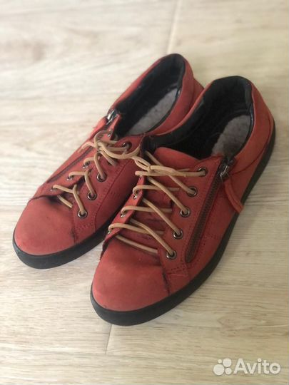 Обувь женская