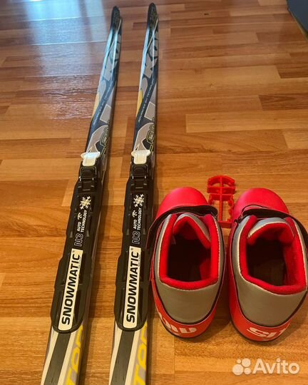 Лыжи беговые детские 150 см. с ботинками