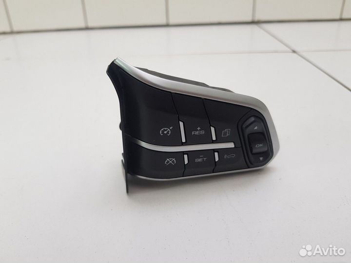 Блок кнопок на руль правый (Haval F7)