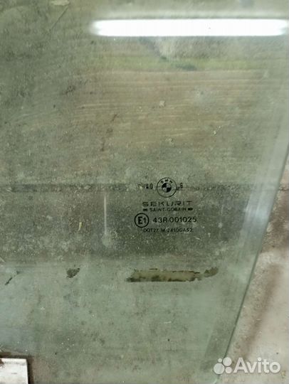 Стекла на бмв е34 комплект