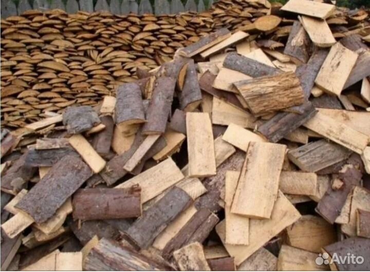 Хвойные дрова колотые