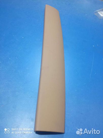 Обшивка двери багажника Porsche Cayenne 2002-2010