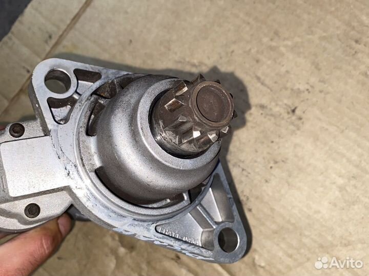 Стартер 0AM911023B 1.4tsi CAX Skoda, Golf, Audi