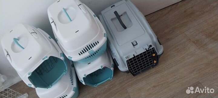 Переноска для кошек и собак