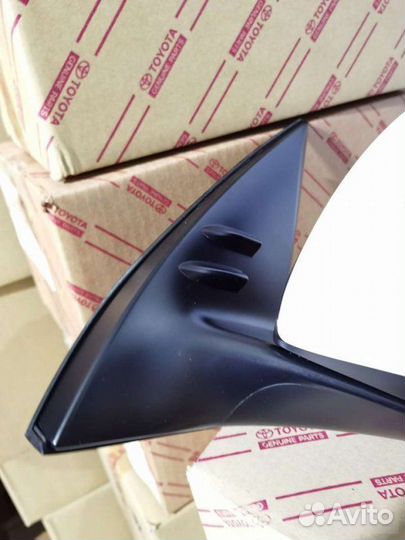 Зеркало левое Toyota Land Cruiser Prado 150