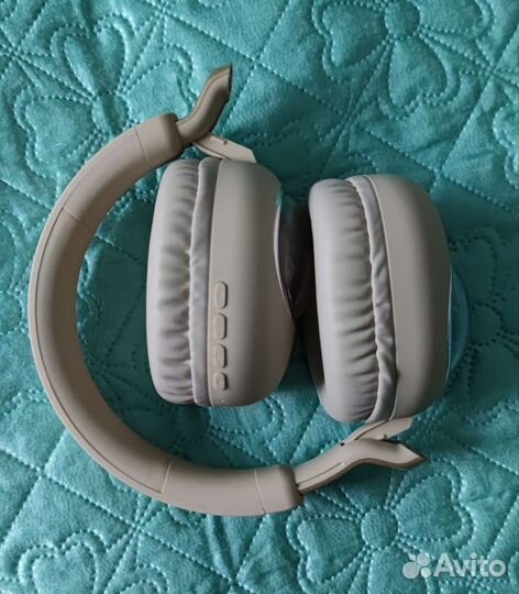 Беспроводные наушники