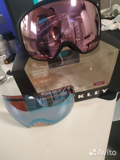 Маска Oakley Flight Tracker M