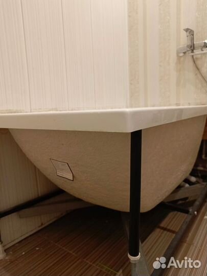 Ванна акриловая 120х70