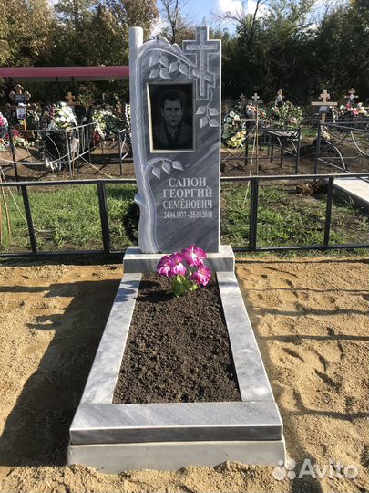 Памятники на могилу от производителя