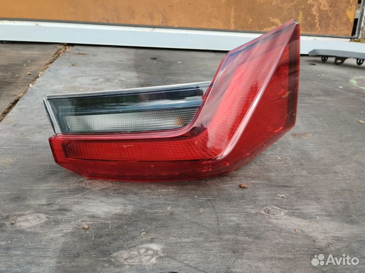 Фонарь задний наружный левый Skoda Rapid