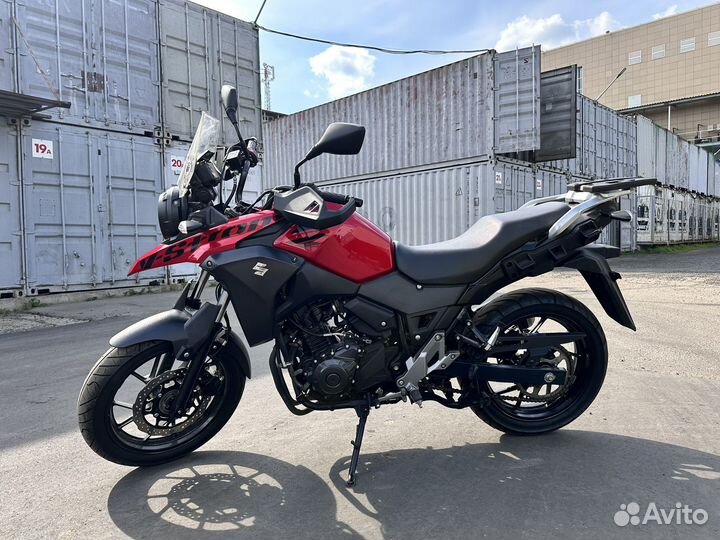 Suzuki V-strom DL 250