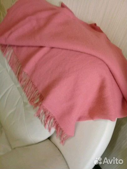 Палантин шерстяной