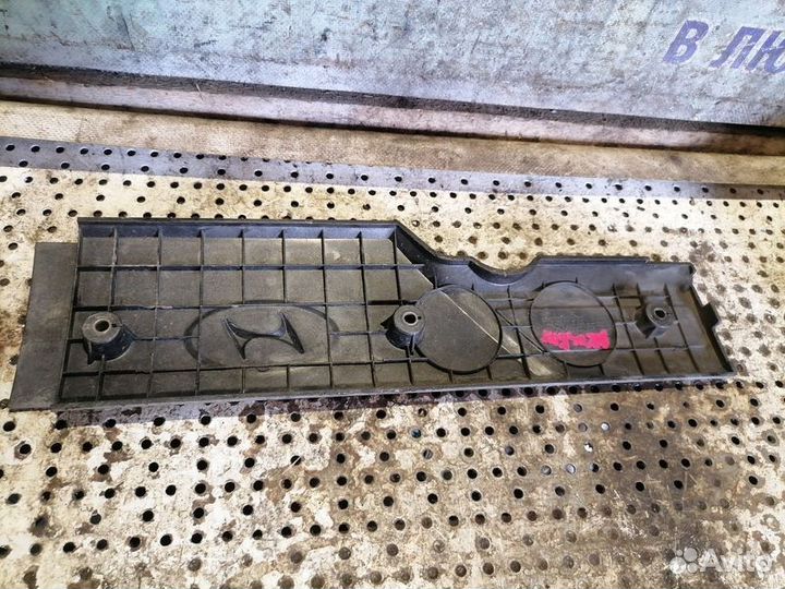 Крышка двигателя декоративная Hyundai Accent