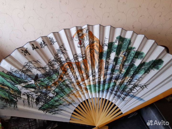 Веер большой