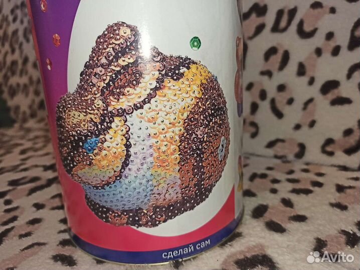 Кролик. Мозаика из пайеток