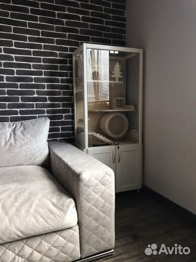 Витрина для шиншилл, делу «Тайга» с тумбой