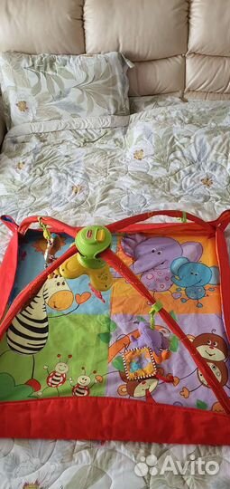 Развивающий коврик tiny love