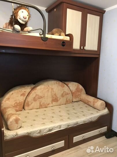 Мебель в детскую комнату