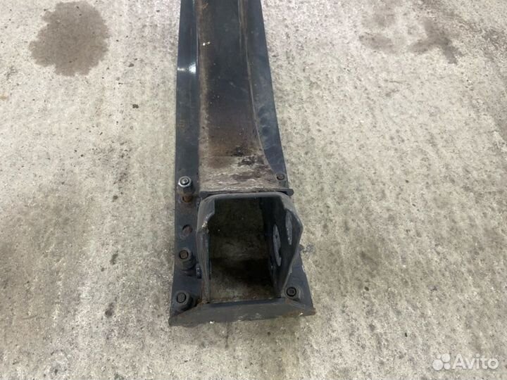 Кронштейн топливного бака Volvo Fh4 D13C 2013