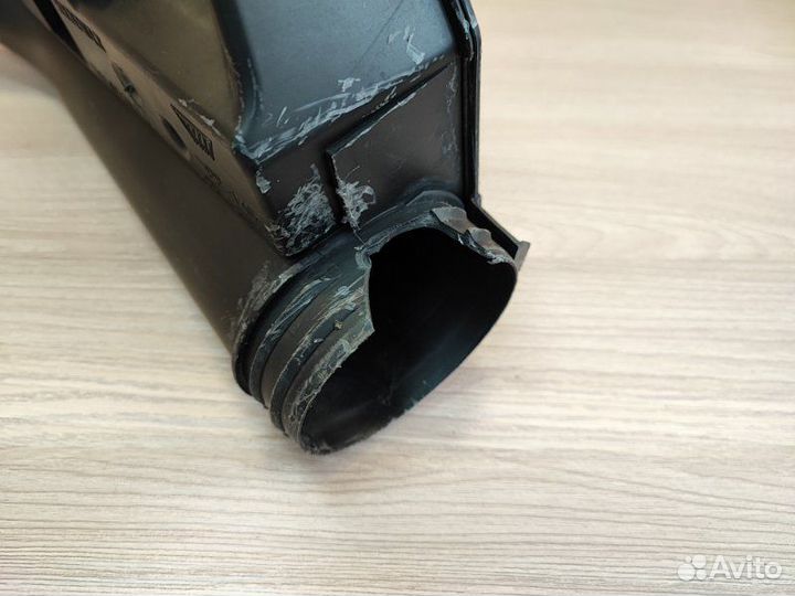 Патрубок воздушного фильтра Renault Duster