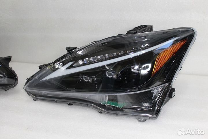 Lexus IS 2005-2013 Фары передние стиль 2021 D6XG7