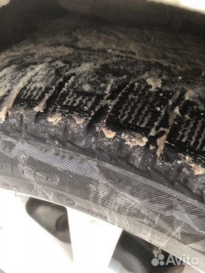 Bridgestone Ice Cruiser 7000 205/55 R16