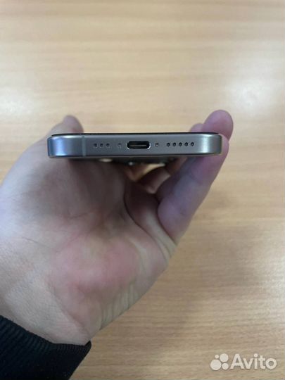 iPhone 15 Pro, 128 ГБ