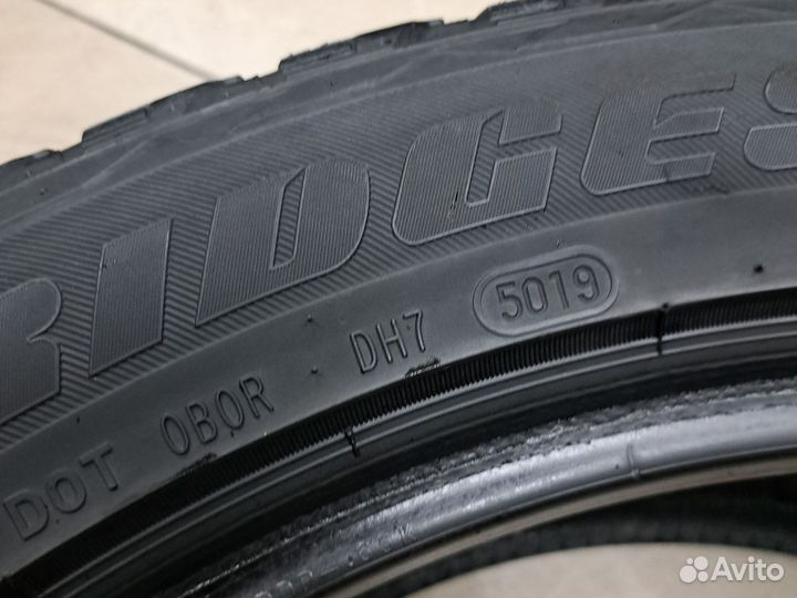 Bridgestone Dueler H/L Alenza 285/45 R22 110H