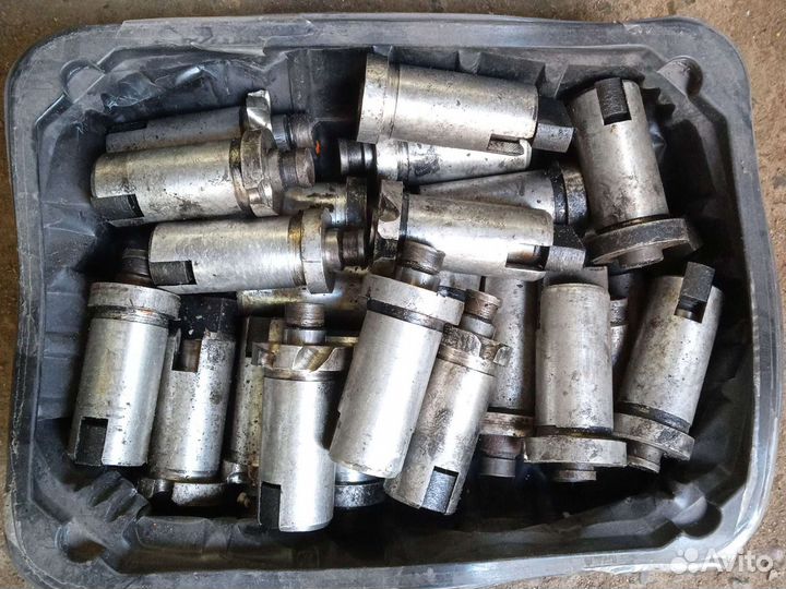 Толкатели старого образца Урал