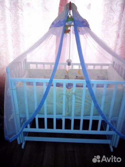 Кровать-маятник