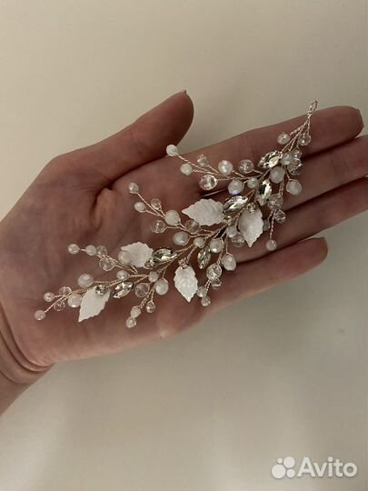 Веточка в прическу ручной работы