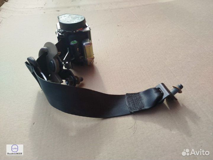 Хендай Туксон 3 задний ремень безопасности