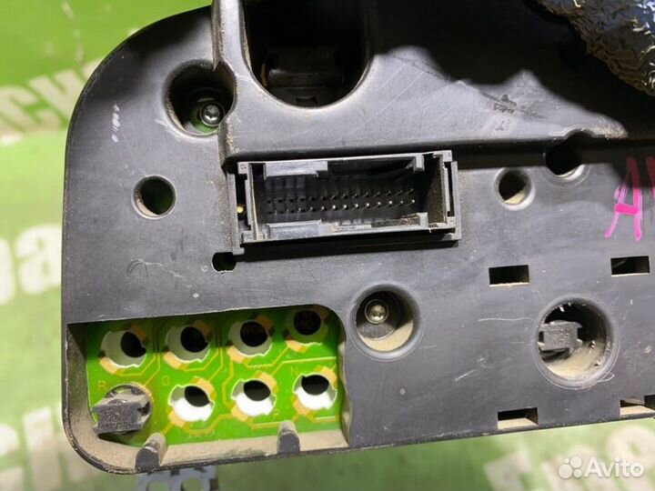 Панель приборов Toyota Avensis AT220 4A-FE