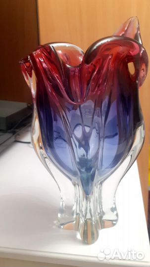 Петушокваза чехословакия, гутное стекло