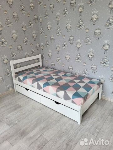 Детская кровать из массива березы