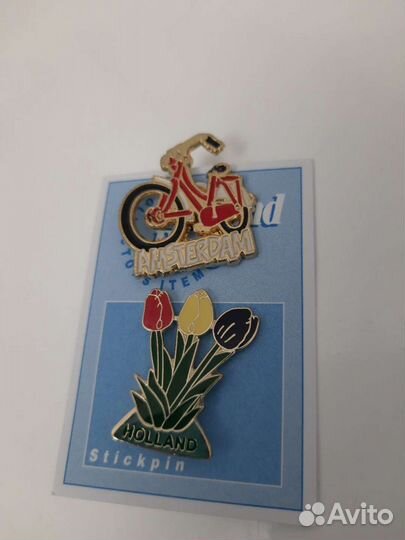 Значки на лацкан пиджака