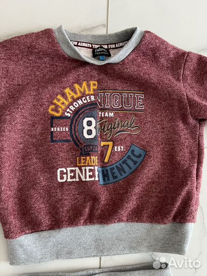 Костюм на мальчика 98 р