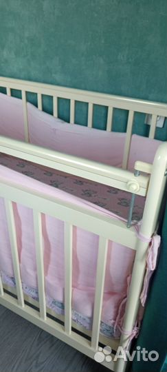 Детская кроватка
