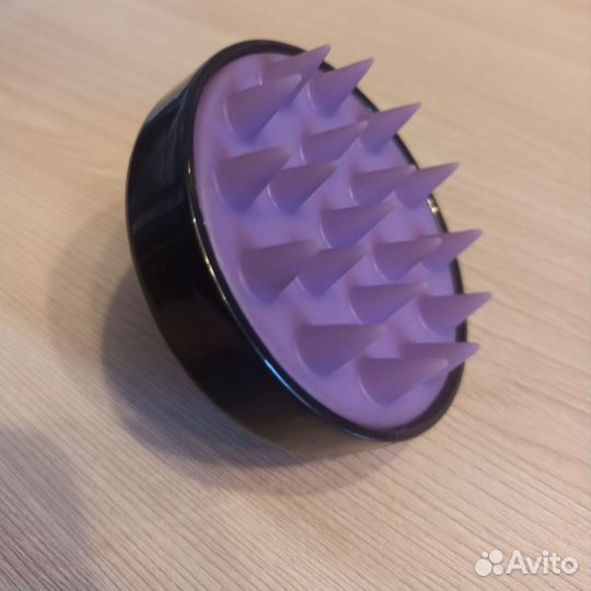 Массажная щетка для мытья головы