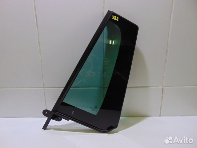 Стекло двери (форточка) заднее левое Volkswagen