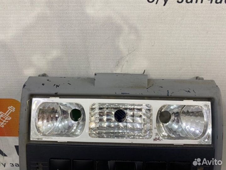 Лампа внутрисалонная Porsche Cayenne