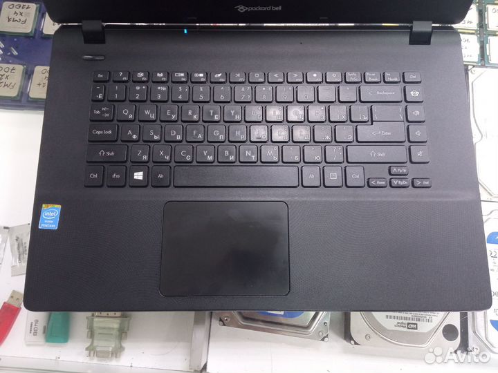 Ноутбук Packard Bell EasyNote entf71BM-C67U