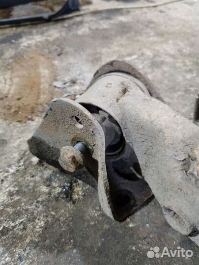 Балка задняя