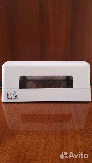 Ультрафиолетовая лампа для маникюра