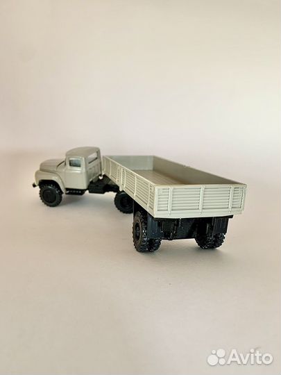 Модели автомобилей СССР 1:43 ЗИЛ 130 В1
