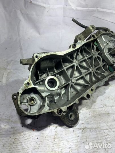 Картер двигателя левый Honda Dio AF-18 / 27 AF18E