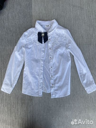 Рубашка блузка школьная нарядная 122